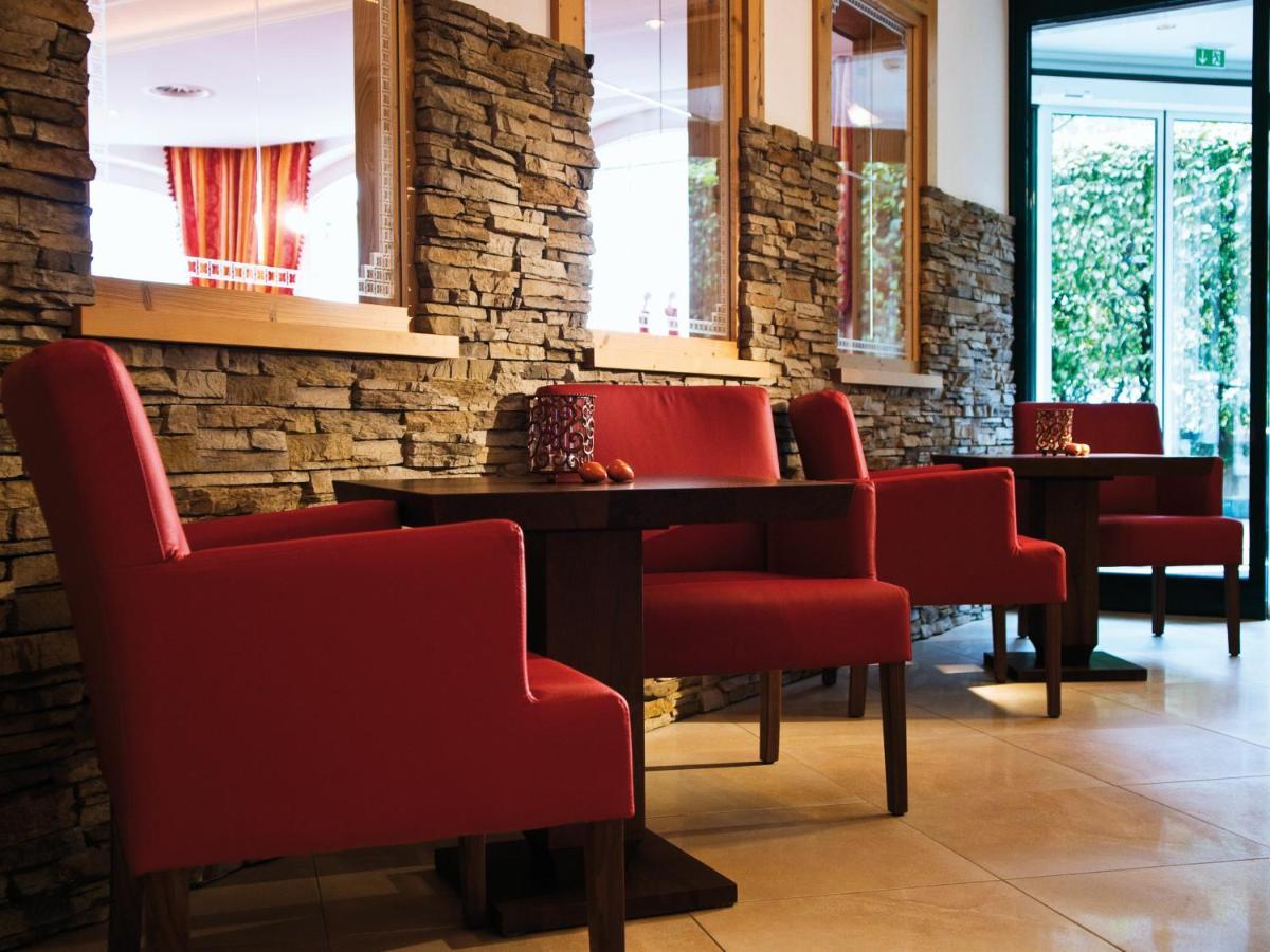 Sylvana'S Wohlfuehl Hotel Mayrhofen Exterior foto