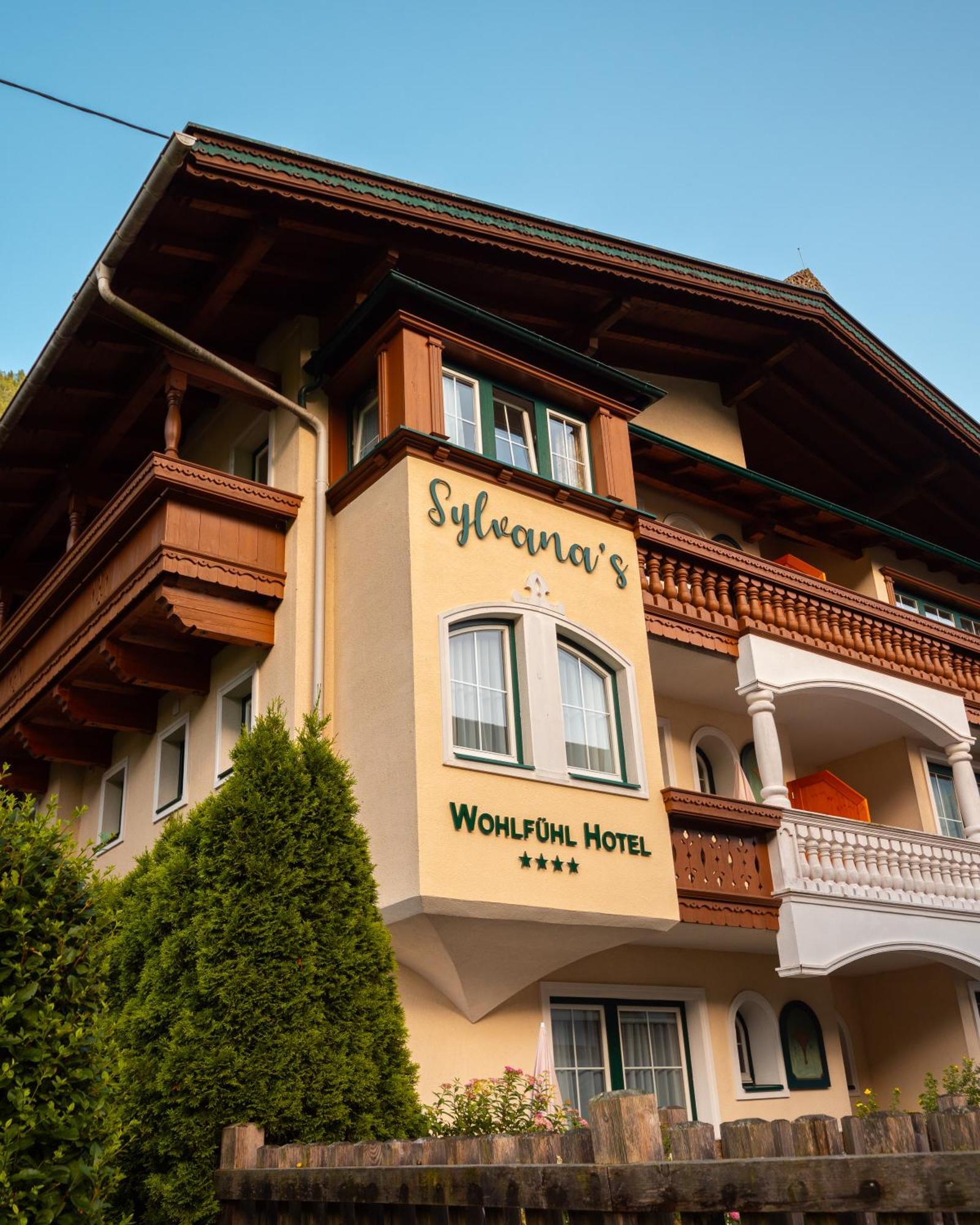 Sylvana'S Wohlfuehl Hotel Mayrhofen Exterior foto